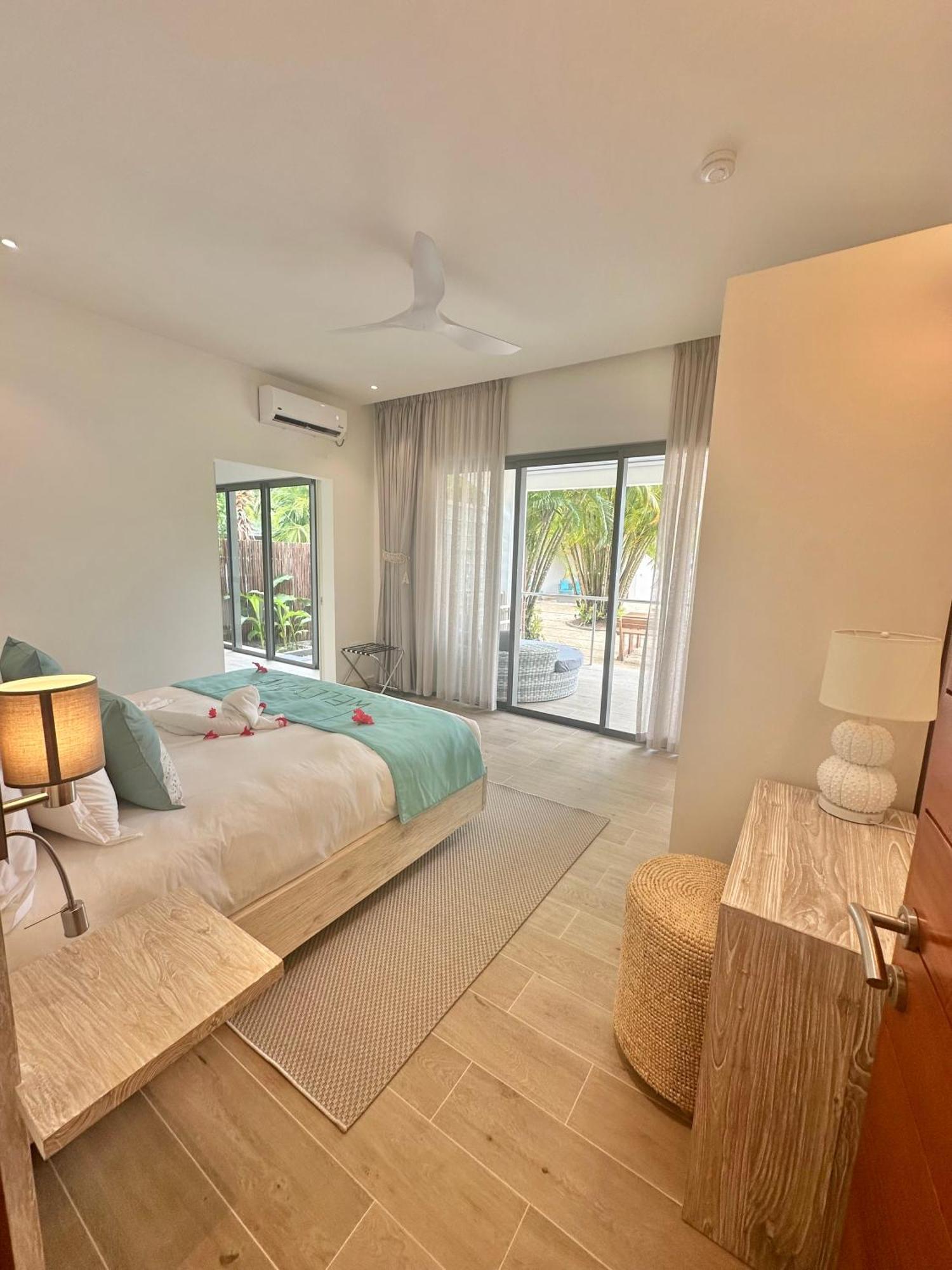 Pineapple Beach Villas Baie Lazare  Exteriér fotografie